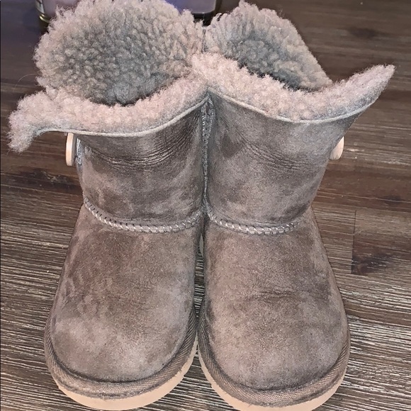 toddler uggs size 8